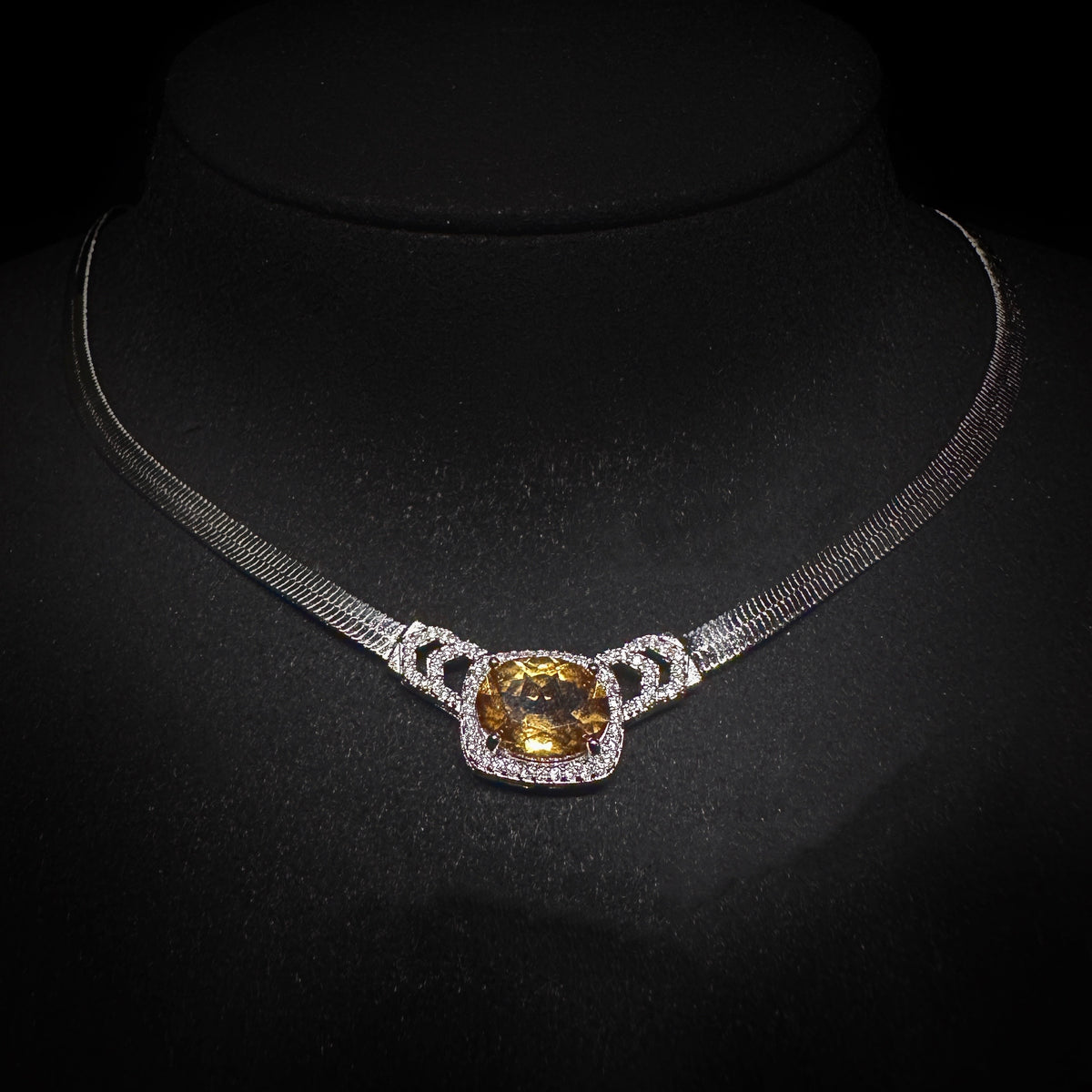 9x11mm Yellow Oval Citrine Necklace