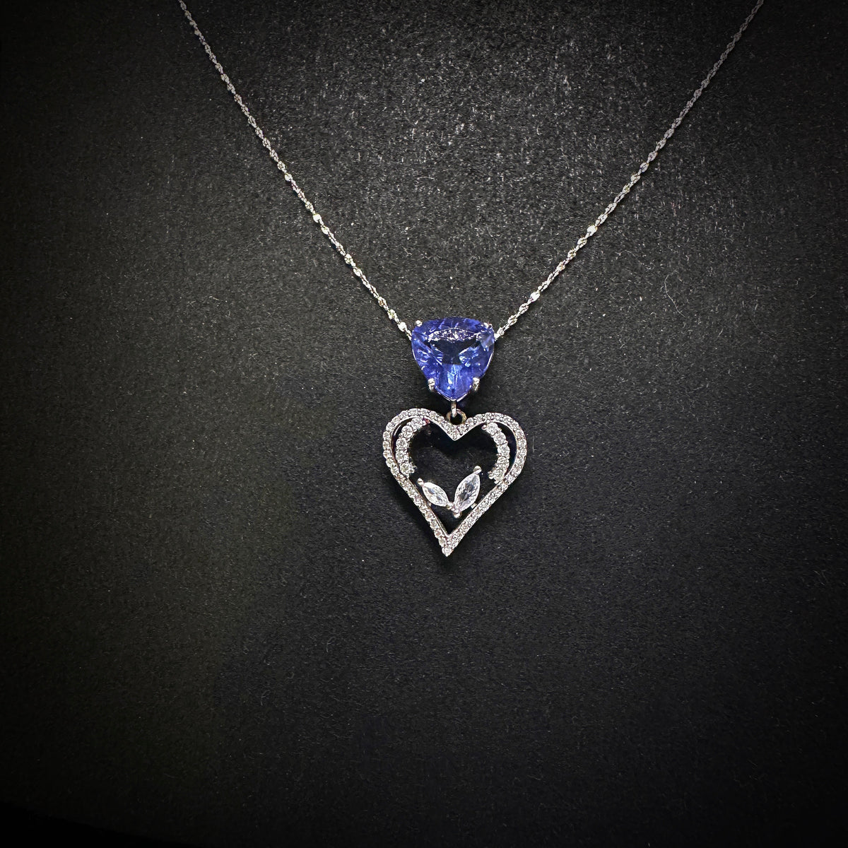 10x10mm Blue Heart Kyanite Necklace