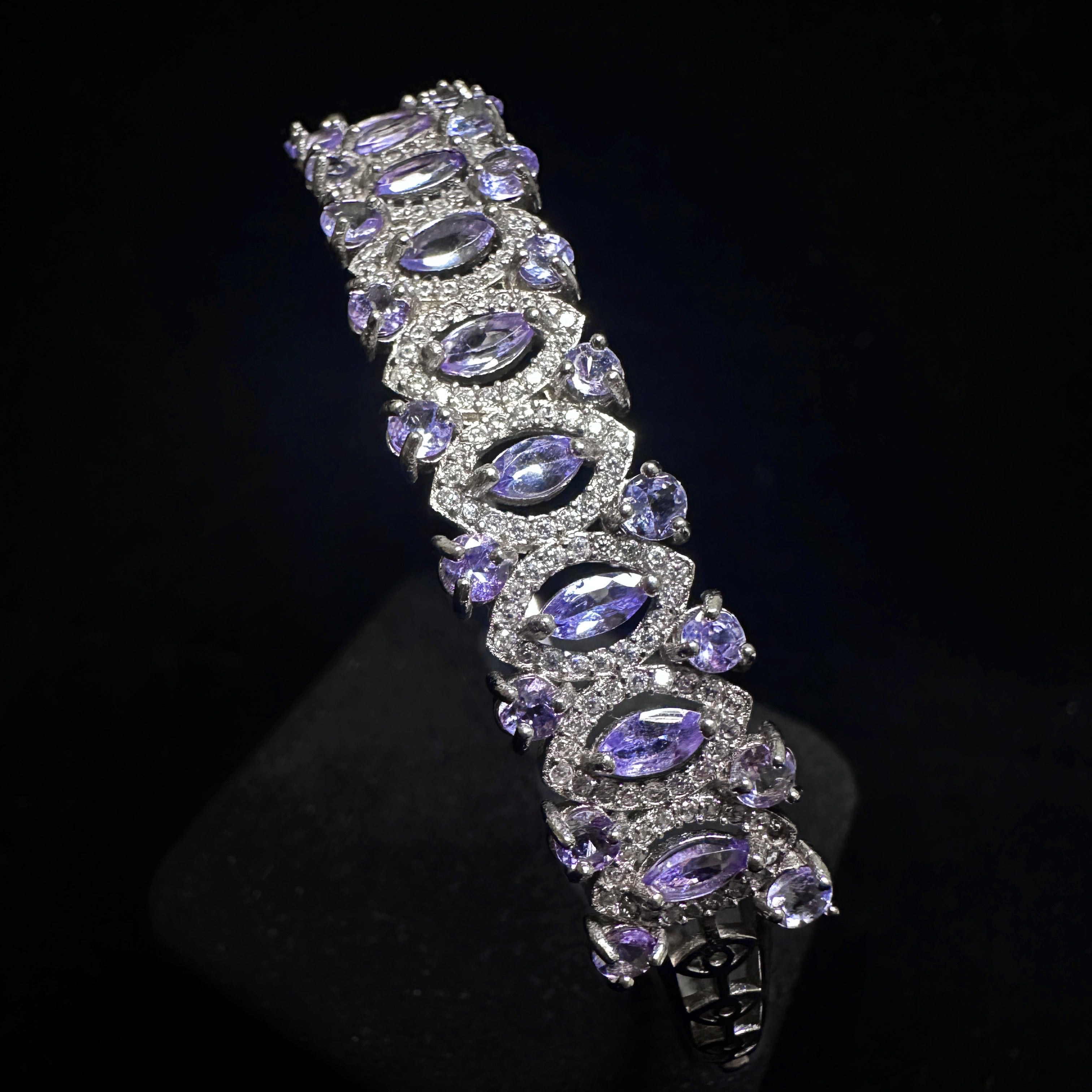 2x4mm Purple Oval Tanzanite Bracelet